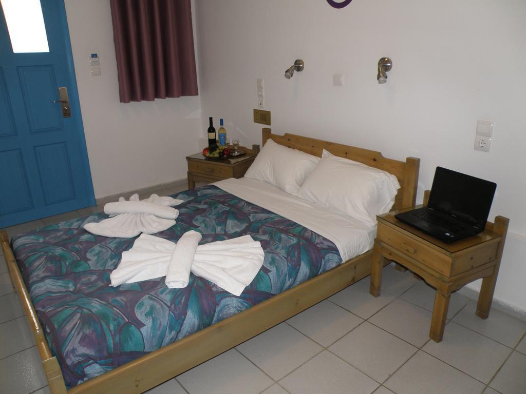 Amalthia Apartments Hersonissos  Quarto foto